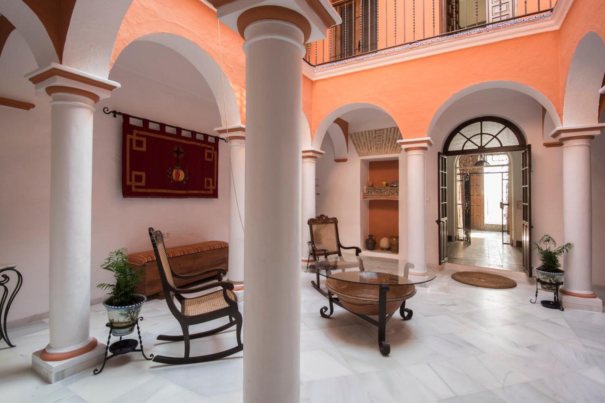 Apartamento La Casa Del Santo Carmona  Dış mekan fotoğraf